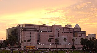 315px-St_Pete_Times_Forum_At_Sunset.jpg