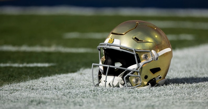 Notre-Dame-Football-Helmet-On3cropped.jpg