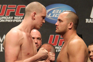 48_ufc130_qna_weighins_large.jpg