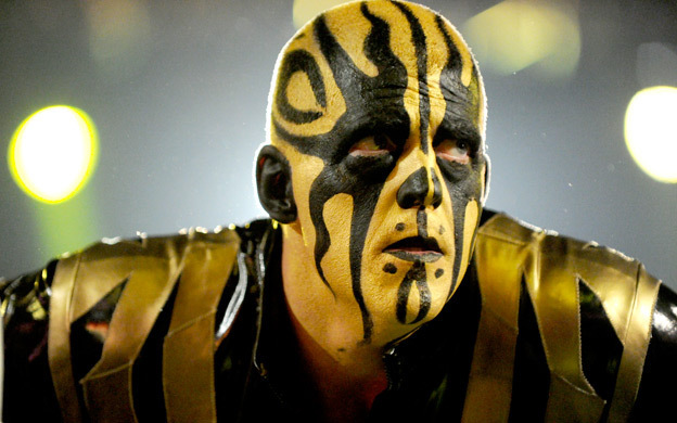 Goldust-wwe-16573714-624-390.jpg