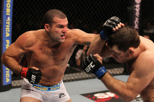 ufc134_11_shogun_vs_griffin_006_large.jpg