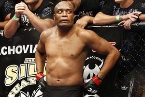 UFC_117_Anderson_Silva_Trouble_large.jpg