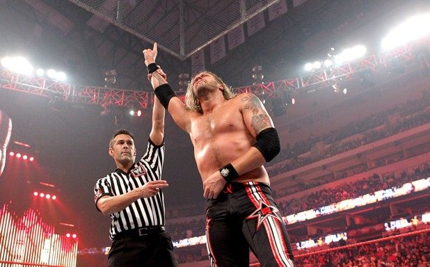 Edge+vs.+Jack+Swagger+hell+in+a+cell+14.jpg
