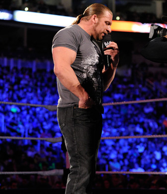 RAW-21-3-2011-triple-h-20420592-337-390.jpg