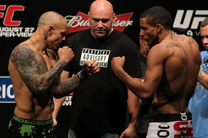 ufc134_weighin_027_large.jpg