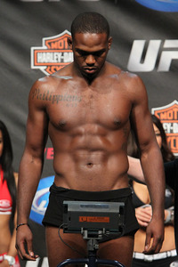 103051201JH003_UFC_Live_on__large.jpg