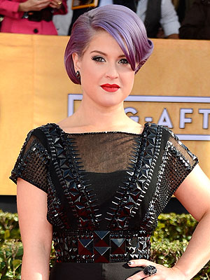 kelly-osbourne-300.jpg