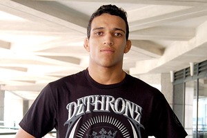 CharlesOliveira-dethrone2_large.jpg