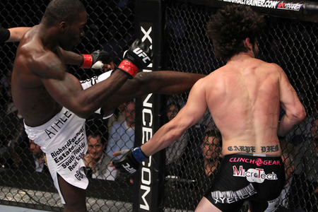 08_johnson_vs_brenneman_002_large.jpg