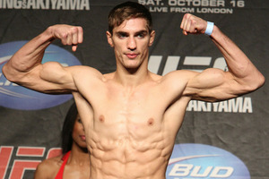 27_UFC120_JohnHathaway_large.jpg