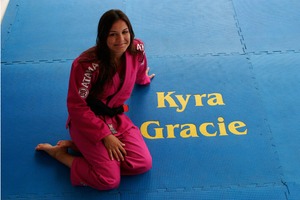 Kyragracie1_large.jpg