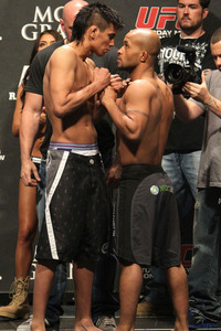 28_ufc130_qna_weighins_large.jpg