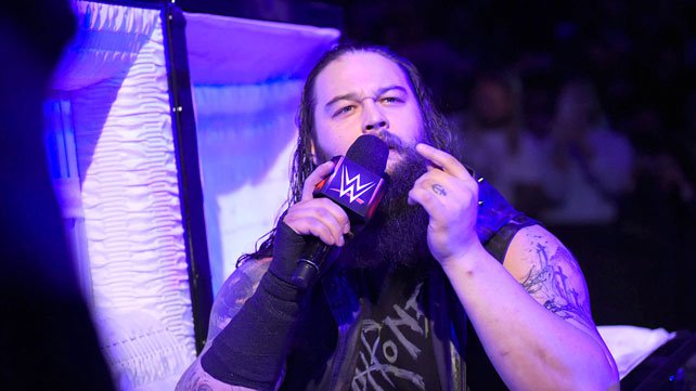 20150223-bray-wyatt-undertaker-fastlane-642.jpg