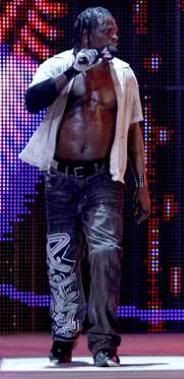 R-Truth23.jpg