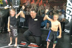 cage-fighting-kids4-men590_large.jpg