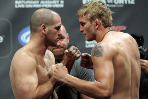 27_UFC133Weighins_large.jpg