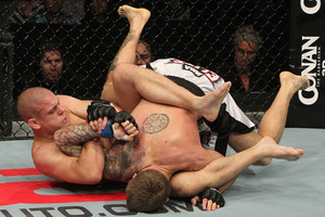 05_lauzon_vs_warburton_002_large.jpg