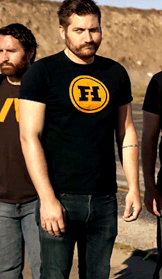 tumblr_o5x8kdOq991r8j1j3o2_250.gif