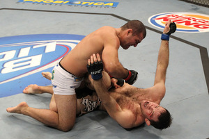 ufc134_11_shogun_vs_griffin_007_large.jpg