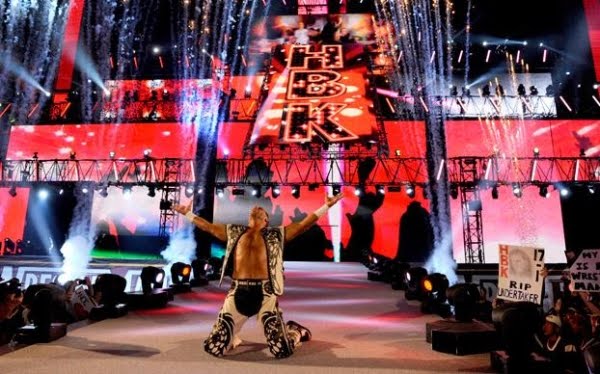 Shawn-Michaels-Wrestlemania-26-entrance.jpg